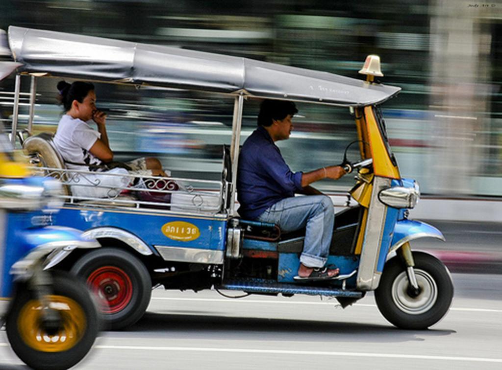 Hostel 8 Sukhumvit Soi 8 Bangkok Eksteriør bilde