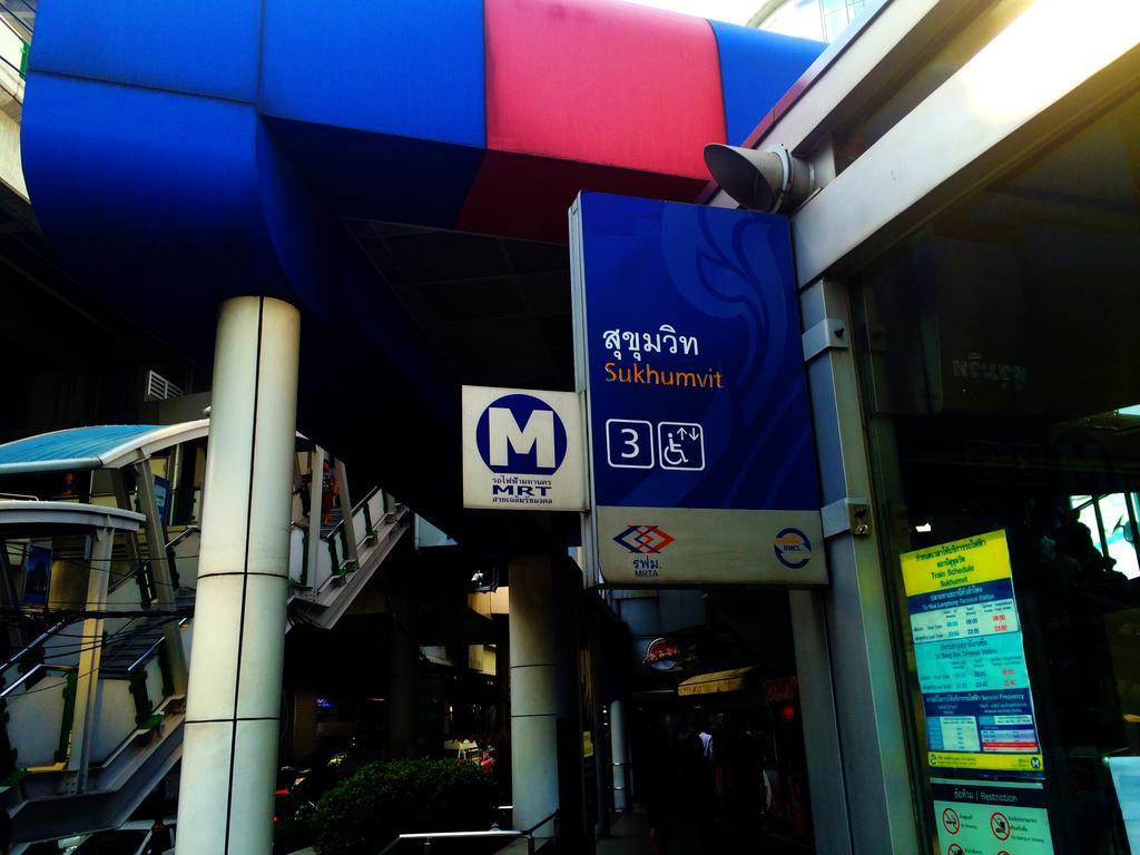 Hostel 8 Sukhumvit Soi 8 Bangkok Eksteriør bilde