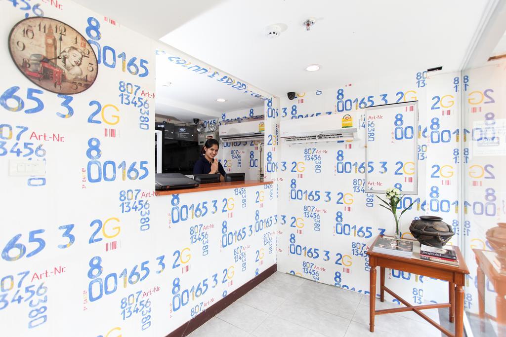 Hostel 8 Sukhumvit Soi 8 Bangkok Eksteriør bilde