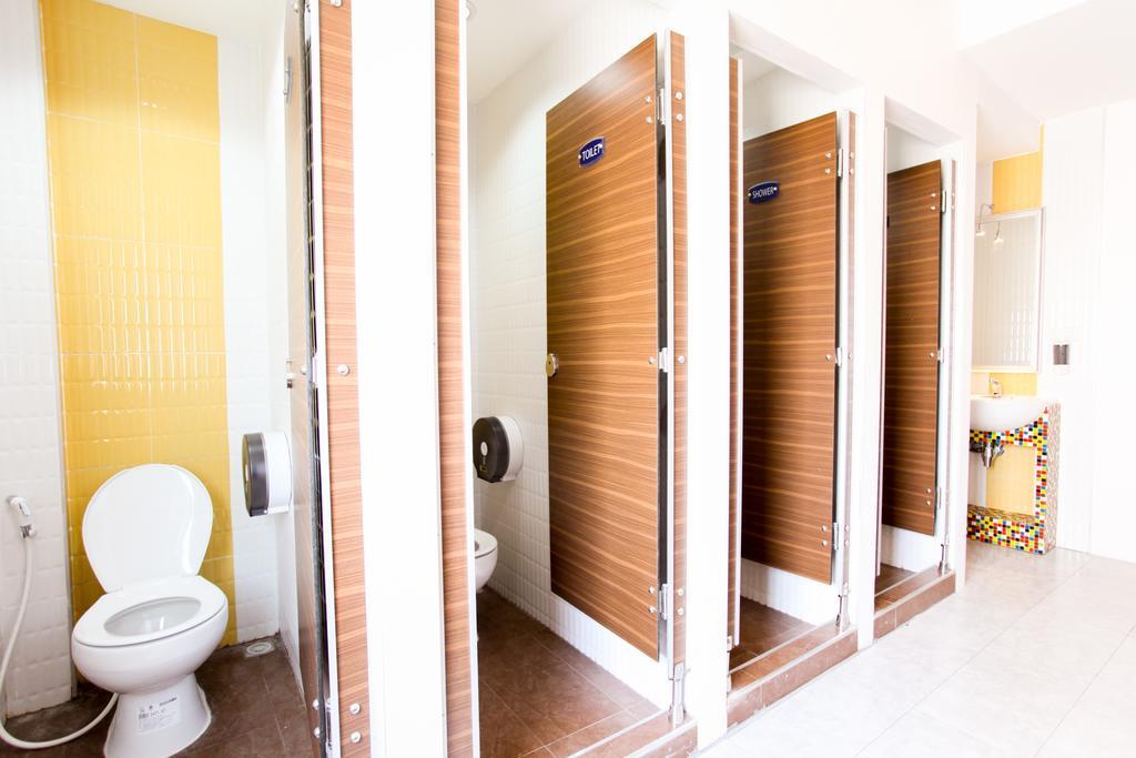 Hostel 8 Sukhumvit Soi 8 Bangkok Rom bilde
