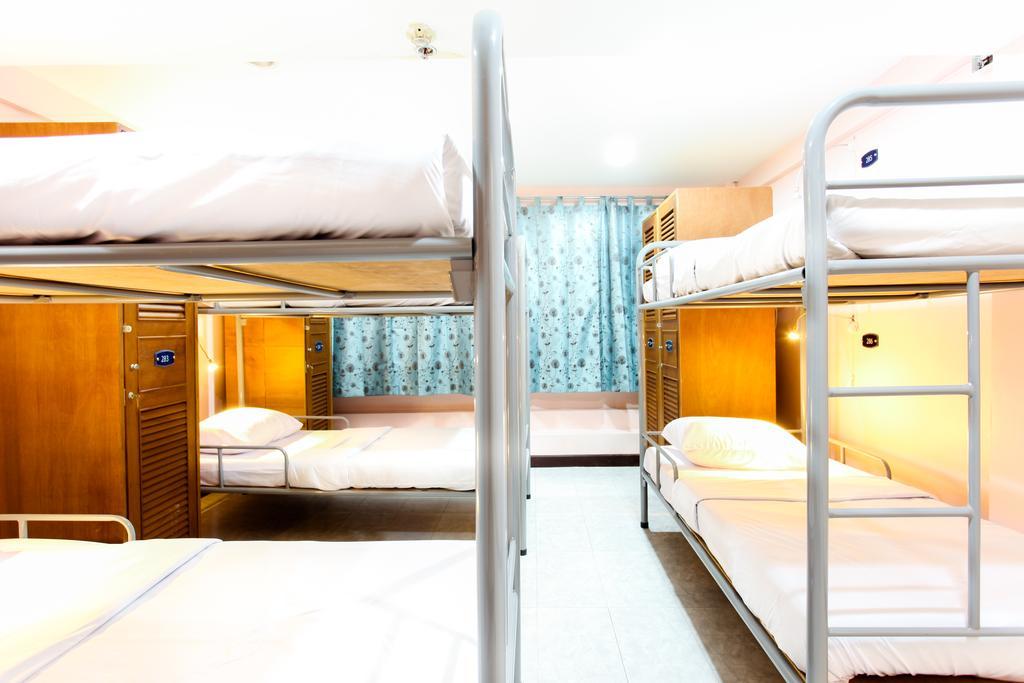 Hostel 8 Sukhumvit Soi 8 Bangkok Eksteriør bilde