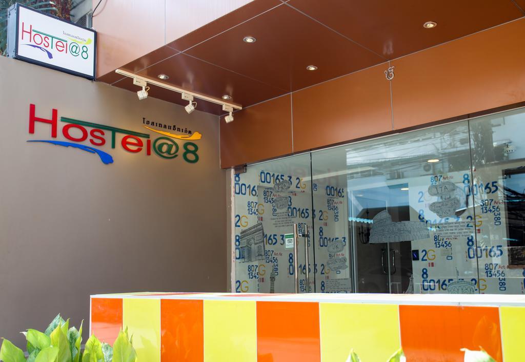 Hostel 8 Sukhumvit Soi 8 Bangkok Eksteriør bilde