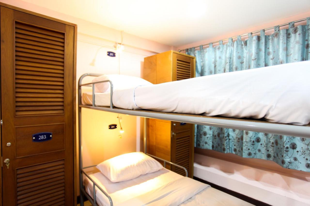 Hostel 8 Sukhumvit Soi 8 Bangkok Eksteriør bilde